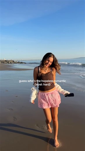 niki patton 💖🧸💌✨ on Instagram: "hopeless romantic vs. emotionally unavailable bsf💀😭 PS if you're the hopeless romantic delulu bestie listen to 'caught up' its out everywhere SWAGG💘🤭🎀💐 • #typesoffriends #hopelessromantic #crushsong #caughtup #delulu"