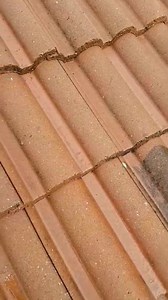 DECAP BI’EAU Un démoussant sans matières biocides (non soumis à la directive biocide). S'applique sur tous les supports : couvertures, murs ou dans vos allées. Nettoyant détergent concentré sans acide, solvant, soude, ni chlore (javel). Possède des propriétés puissantes permettant une utilisation très diversifiée pour éliminer les traces de pollution et décrocher algues et lichens sur tous types de supports. Un produit Labo France. | Labo France 23