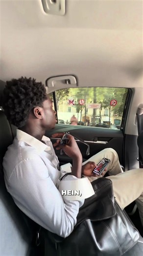 Les meilleures opportunités ne viennent pas toujours d’un rendez-vous… parfois elles commencent à l’arrière d’un taxi. Un trajet de 15 minutes. Une conversation. Peut-être un futur client. Le réseau, ça se crée partout. #immobilier #agent #paris #paris #appartement