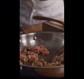 Sausage & kale rigatoni