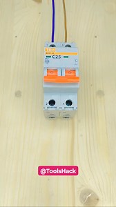 109K views · 409 reactions | The secret of experienced electricians How to easily connect a power tool if there is no outlet ⚒️ . . . . . #reelsfb #toolstour #5minutescraft #dailylifehack #tooltips #DIYTools #lifehacks #Lifehack #shortsvideos #electrician | Tools Hack | Facebook