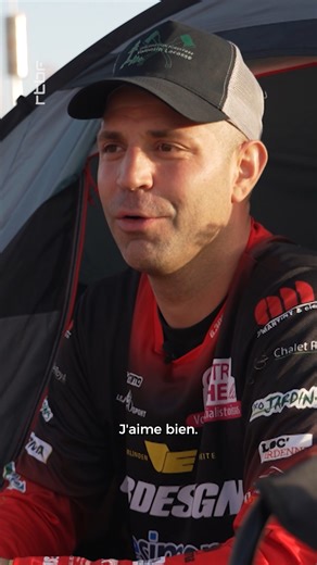 RTBF Sport on Instagram: "Ce dimanche, juste avant le départ de la première étape du Dakar, on a rencontré Jérôme Martiny 🏍️🇧🇪. Depuis cinq ans, il transforme cette course en un rendez-vous incontournable. Se lever avant le soleil, enfourcher sa moto et partir à l’aventure, seul avec sa malle, sa tente et ses outils. La fierté d’être le seul Belge, le courage de finir chaque étape, la volonté de se tester sans jamais chercher la témérité…"
