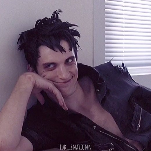 Celebrating 10k's Milestone with the Z Nation Cast