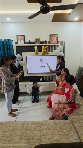 1K Family Celebration! 😻 Nomi Cutie Jack Say Thank You 💕 | #cat #music #ytshorts #1000Subscribers