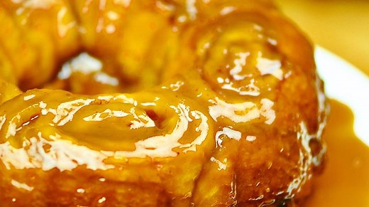 380K views · 1.2K reactions | Cleobuttera's Cinnamon Roll Monkey Bread | Food Dolls | Facebook