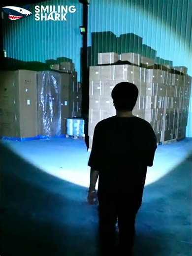 NUEVO 🔥Linterna de mano compacta y potente, puedes ajustar el tamaño de la luz, colgarla con su gancho, 3 tipos de luz y cómoda de transportar 👉$4.00👈(Consultar disponibilidad en tu tienda más cercana, te brindamos su número de WhatsApp) 🏪#SanMiguel en Plaza Suiza Centro, Local #3. Teléfono: 7647-5830 🏪#SanMiguel Final 3 Avenida Norte y 16 Calle Poniente, Barrio San Francisco, Frente a Tornillería La Palma o Arriba de Oxgasa 🏪#SanSalvador, sobre boulevard constitución, mercadito de pulga l