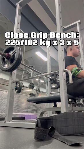 Benching 4x/Week: Week 1/Day 2 #gymworkout #gym #bench #benchpressworkout #closegripbenchpress