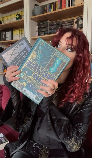 New Year Challenge Day 21 📚📖 - Pretty Books #bookchallenge #scifi sciencefiction