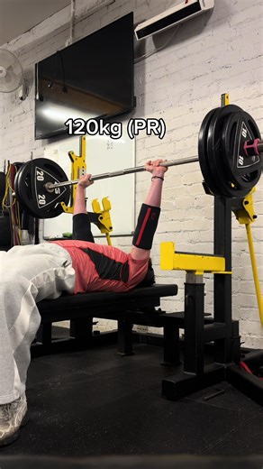 Mastering the Bench Press: Tips for Strength Progress