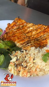 🔥 ¡Nuevo en Mariscos Veracruz! 🐟🦐✨ Déjate conquistar por nuestro delicioso Filete Relleno de Camarón Zarandeado, preparado con mariscos frescos, ingredientes de la mejor calidad y el auténtico sabor que nos distingue. 👉 Un platillo único que encontrarás solo en nuestra sucursal Villa de Álvarez. ✨ Bufet de mariscos: todos los sábados de 12:00pm a 6:00pm. 🍽️ Perfecto para disfrutar en familia y compartir el verdadero sabor del mar. 📍 Sucursal Villa de Álvarez 🗓️ Lunes a domingo | 10:00am –