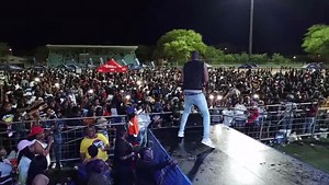 Goosebumps 🔥🔥🔥🔥🔥 I rocked that crowd hard in Maun, performing my biggest song Ke Complicated 🔥🔥🔥🔥 @followers | LEO The Uncle