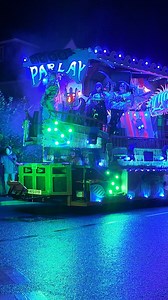 Toppers Carnival Club at Glastonbury Carnival 2024 | Carnivaluk