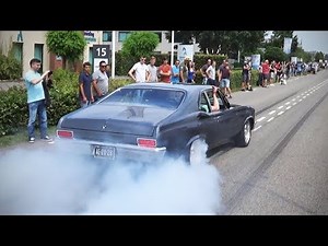 Modified cars leaving a car meet (burnouts, accelerations etc)