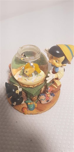Disney Pinocchio Musical Globe. - Etsy UK