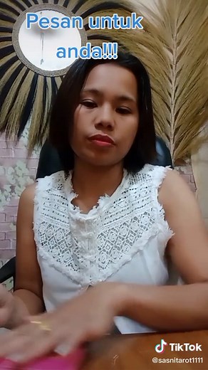 Mastering Card Flourishing Techniques for Beginners