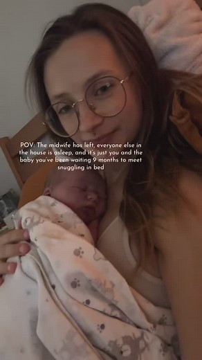 2.2K views · 328 reactions | That first cuddle after birth is magical ✨ #Birth #babies #homebirth #freebirth #midwife #doula #birthdoula #naturalbirth #childbirth #motherhood #unmedicatedbirth | Auna Snyder Doula | Facebook