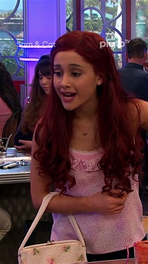Mis Buenas Amigas | Sam & Cat | Pluto TV