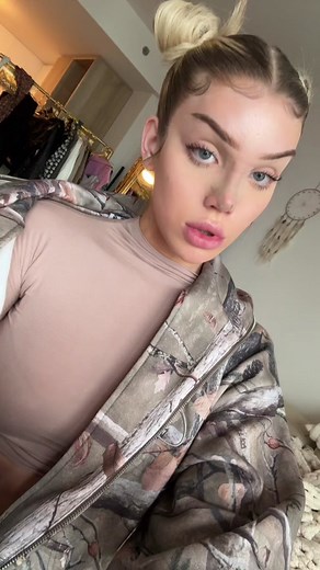 What Would You Like to See? Adee's True Storytime on Being Transgender!