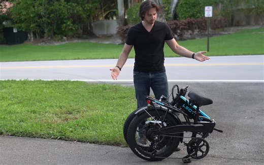 美国性价比超高的折叠电助力自行车！Lectric XP 3.0升级版！标配液压油刹！999美元！以假乱真的伪力矩传感器。最高顶速45