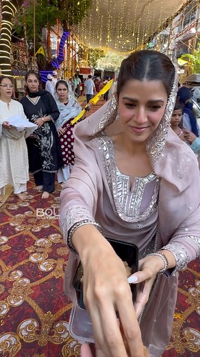 24K views · 249 reactions | Nimrat Kaur Visit Gurudwara On Occasion Of Guru Nanak Jayanti | Bol Bollywood | Facebook