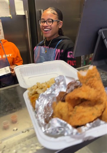 Exploring Soul Food: A Taste of Texas Competitiveness