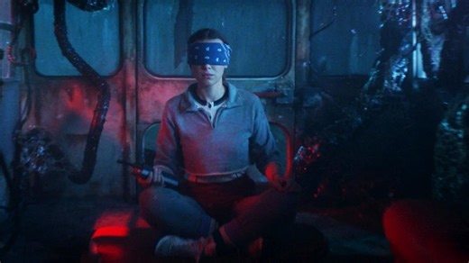 Here’s what happens if you phone the “missing teen” number in Stranger Things