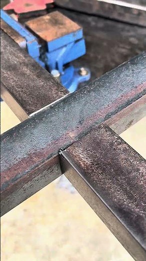 How a welder joins two precise angle irons