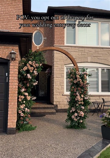 Creative Entryway Decor Ideas for Weddings