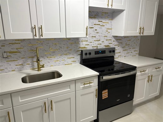 39 E 52Nd St, Brooklyn, NY 11203 - For Rent