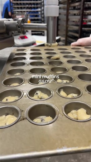 enjoy some ASMR while you scroll 😸 #viral #fyp #business #bts #asmr