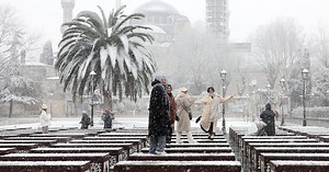 Heavy snow causes chaos in Istanbul as Arctic storm hits Turkey | The National