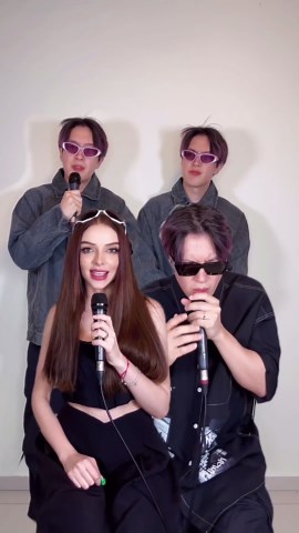 Dharni on Instagram: "🤪🐸"