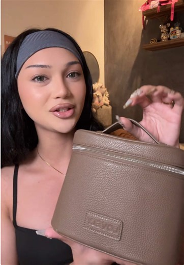 Kendall❤️‍🔥 (@kendall_terry)’s videos with pop! (tapping the mouth with a hand)(912415) - LEOPARD