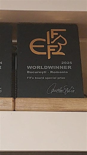 ❤❤❤🇪🇪❤❤❤ Четыре Мировых победителя в питомнике Vielerto! #catshow #burmese #burma #vielerto #catlife #catlover #happy #cat #kitten #выставкакошек #бурма #кошка #кот #бурмавприбалтике #бурсавэстонии #котенок | ЕЕ Vielerto Burmese Cattery