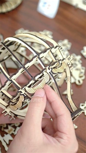 Satisfying Build: 3D Laser Cut Hot Air Balloon Model #ortur #woodworking #lasercutting #maker #diy