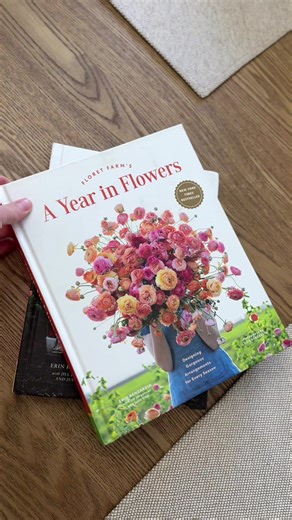 Top Books for Beginners on Growing Cut Flowers