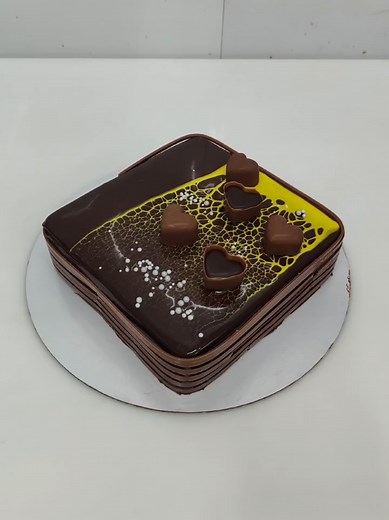 Square Mirror Glaze Chocolate Cake Design