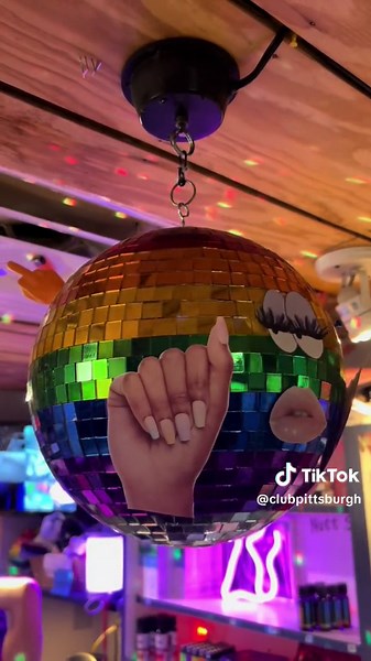 👁️👄👁️ #bathhouse #wecanhost #clubpittsburgh #gay #lgbt #pittsburgh #discoball