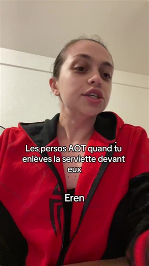 J’espère que vous êtes aussi gênés que moi quand j’ai tourné 😂 #fyp #snk #leviackerman #erenjaeger #aot