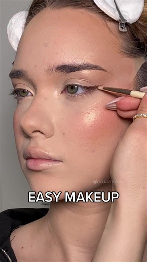 Claudia Neacsu pe TikTok