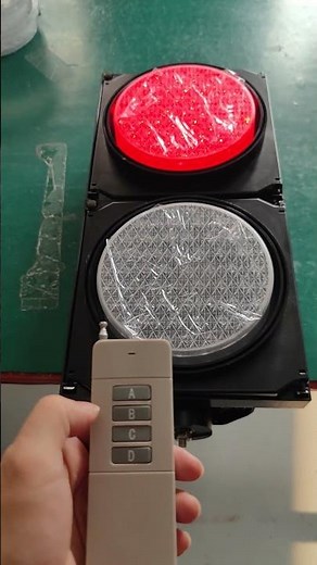 200mm remote control red green traffic signal light