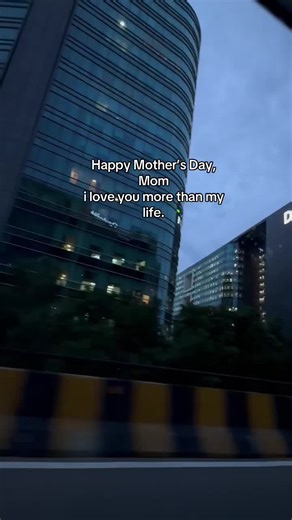 Heartfelt Happy Mother's Day Video Tribute