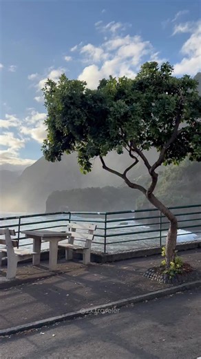 On the far edge of Madeira, there’s a shoreline that feels almost unreal — where soft black sands meet the Atlantic, and the rising sun paints the horizon in liquid gold ✨ As dawn breaks, the waves shimmer under the first rays of light, turning the whole beach into a dreamscape — calm, surreal, and otherworldly 🌊🌅 Every sunrise here carries a quiet promise of serenity, beauty, and renewal. 📍Seixal Beach, Madeira, Portugal 🇵🇹 💡Preparing your Madeira trip? 👉🏼 My INTERACTIVE MAP unlocks 180