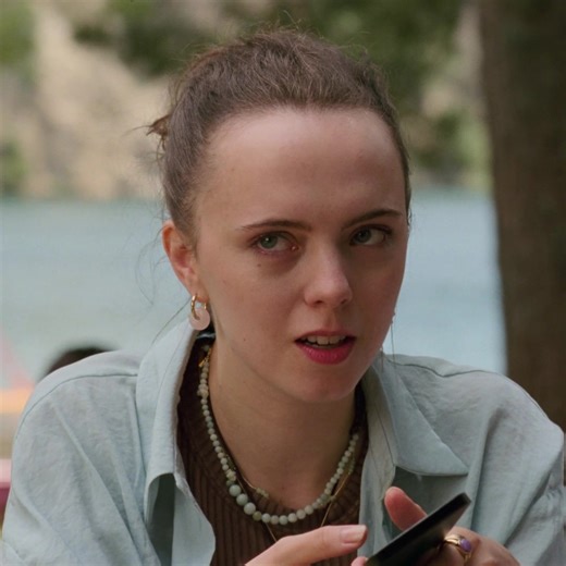 Once you see it, you must have it. There’s no escaping the Galaxy Z Flip. Join us for Galaxy Unpacked: smsng.co/JTFS2_teaser_fb. #JoinTheFlipSide #SamsungUnpacked #Samsung | Samsung