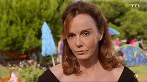 Camping paradis - S08 - E03 - Dancing Camping | TF1+