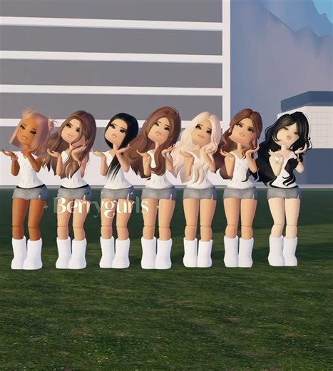 IM ON THE FLOOR FLOOR! WE LOVE TO DANCE💃🍓hehe! #berrygurls#besties#blowup#viral#makeusfamous||~