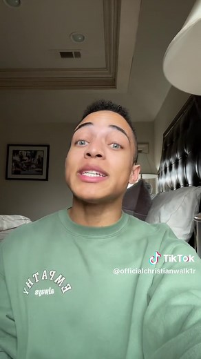 Simone Biles's Husband: Live Tweeting the Olympics | Funny Revealed Tweets