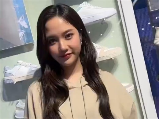 休闲装freen独秀