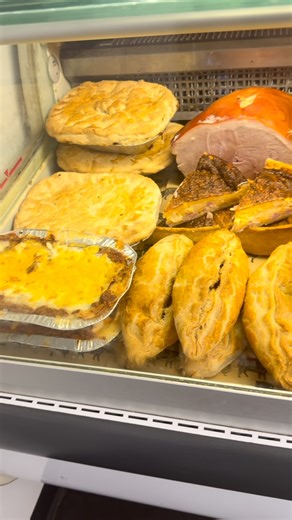 86 reactions · 11 shares | Remembrance Weekend 﫡 Today we remember all the heroes who gave their lives and those who fought for our wonderful country. As a small token of our gratitude, Bromwich Family Butchers are offering 10% off everything all day today for anyone who shows their Veteran ID or Military ID card. Thank you for your service to our country.  | Bromwich Family Butchers | Facebook