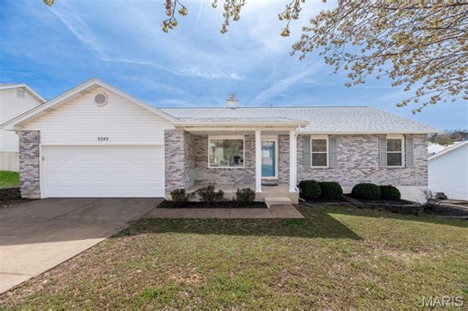 3242 Rosedale Dr, Arnold, MO 63010 - MLS 26013699 - Coldwell Banker